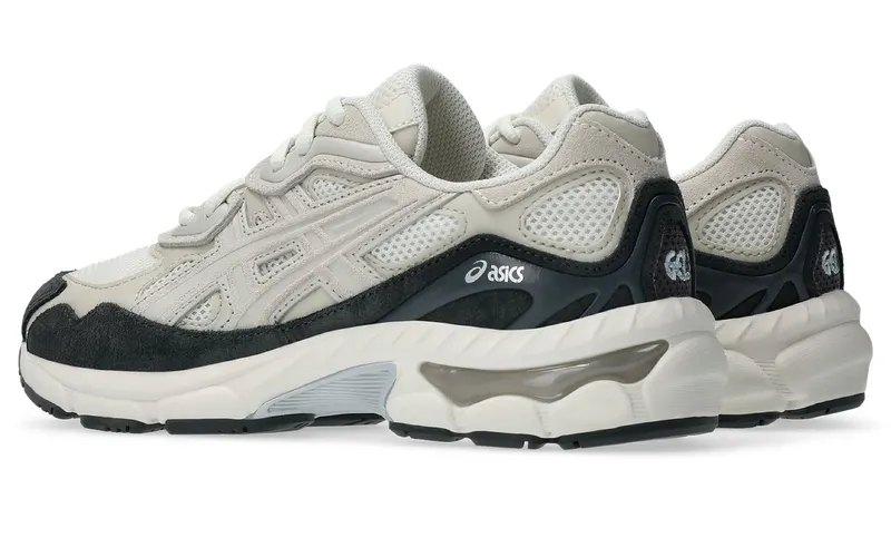 Asics Gel-NYC GS “Cream / Smoke Grey” (1204A175-101)