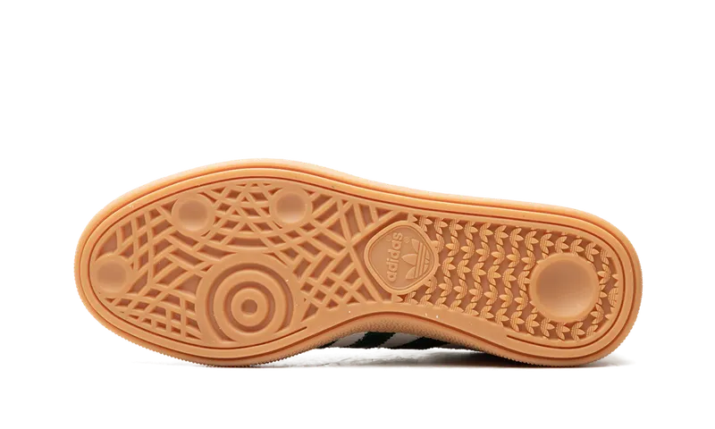 adidas Handball Spezial “Alumina”: zachtgroen en gum voor haar (4)