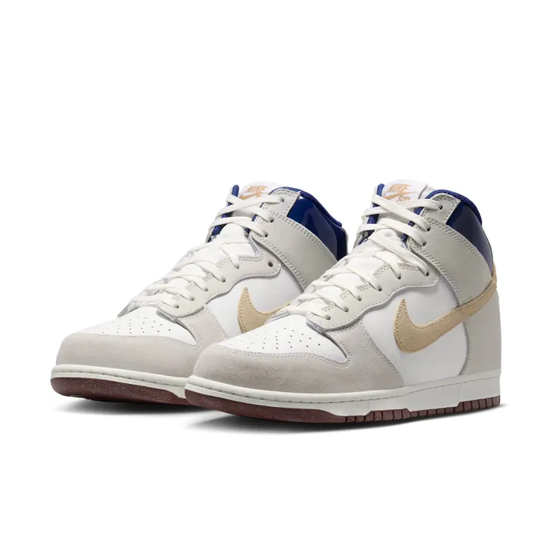 Nike SB Dunk White/Ivory/Sand Dune/Blue Void/Dark Team Red (IU4491-100)