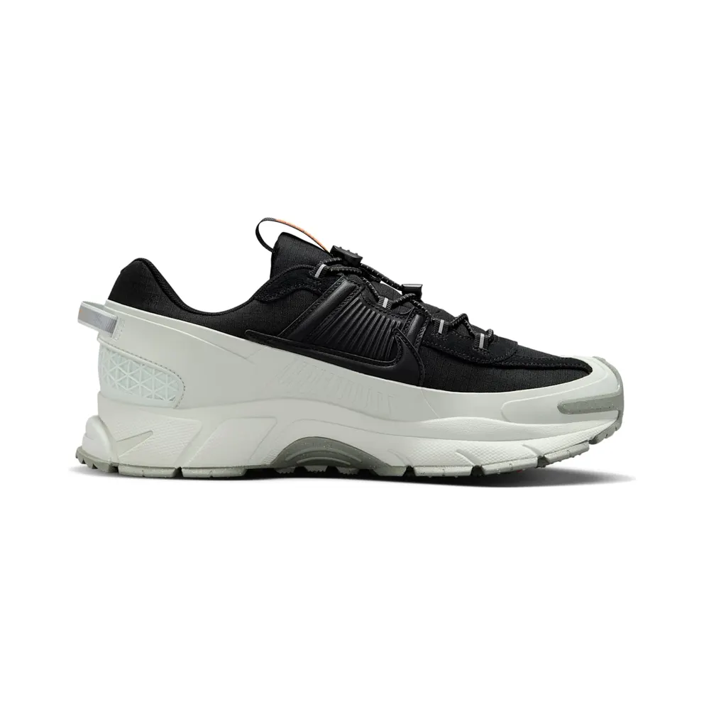 Nike Zoom Vomero 5 Roam “Black Light Silver” (FV2295-001)