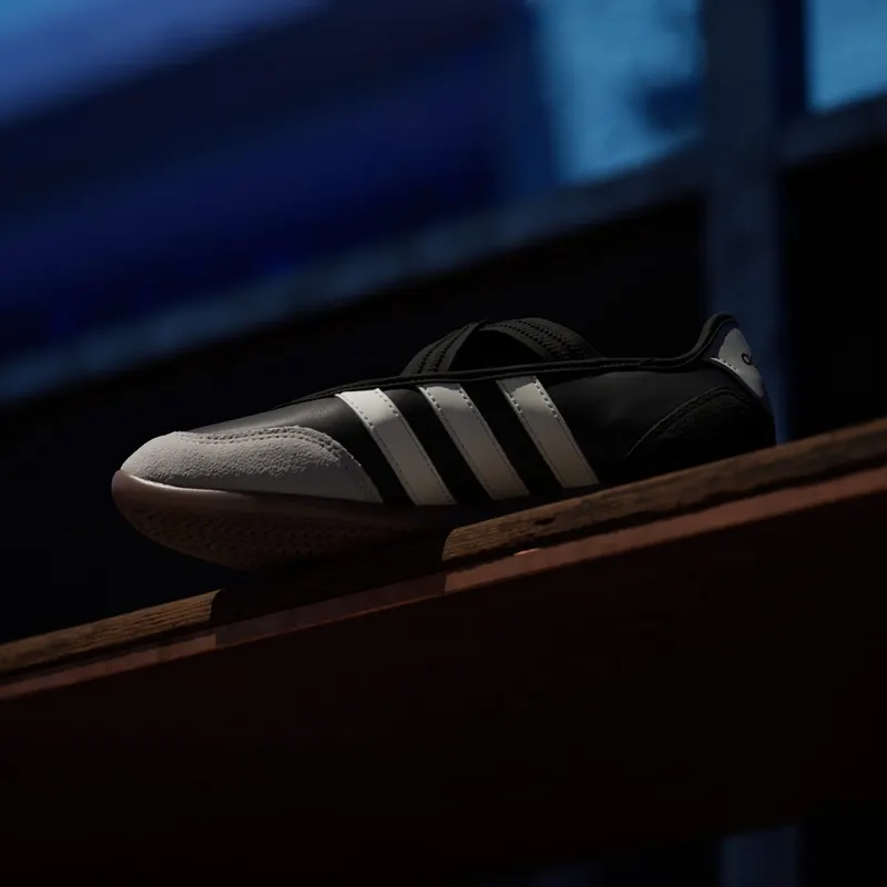 Adidas BARREDA MARY JANE Shoes Core Black / Core White / Gum (HQ7401)