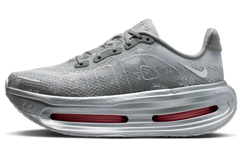 Nike Vomero “Geyser Grey / Metallic Silver” (IQ0028-001)
