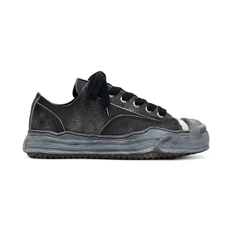 Maison Mihara Yasuhiro Hank OG Sole Shrink Leather Low Black (A16FW734-BLKBLK)
