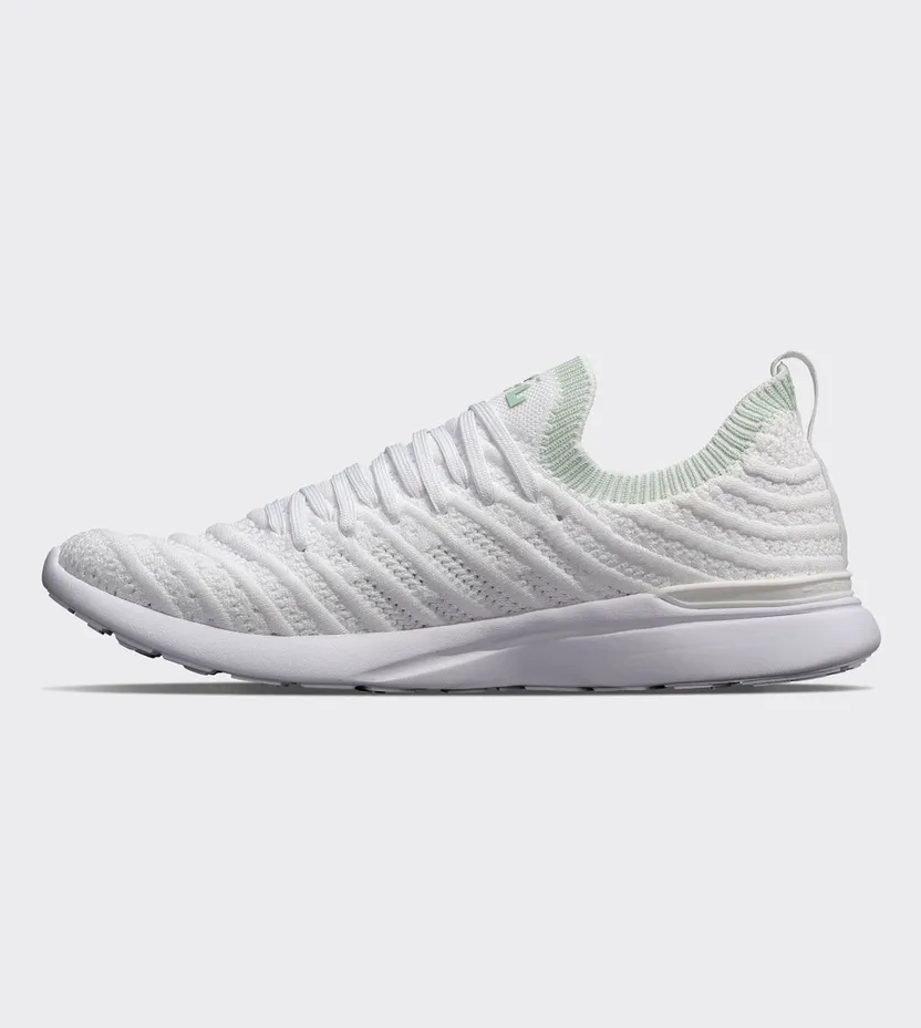APL TechLoom Wave “White/Matcha/Ribbed” (Heren) (2)