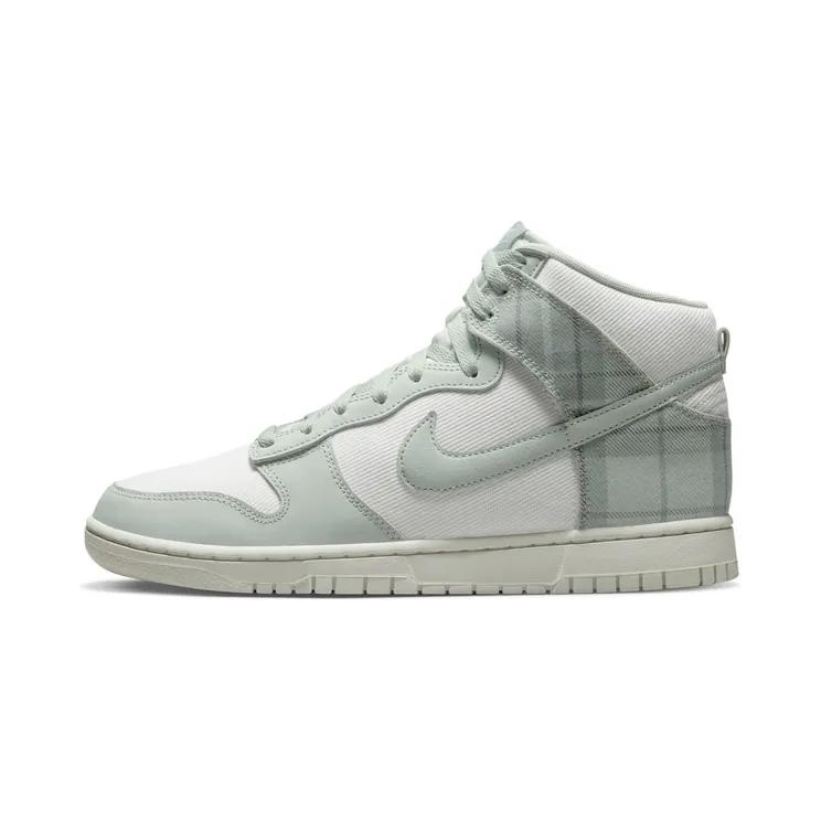 Nike Dunk High “Plaid – Summit White” (DV0826-100)