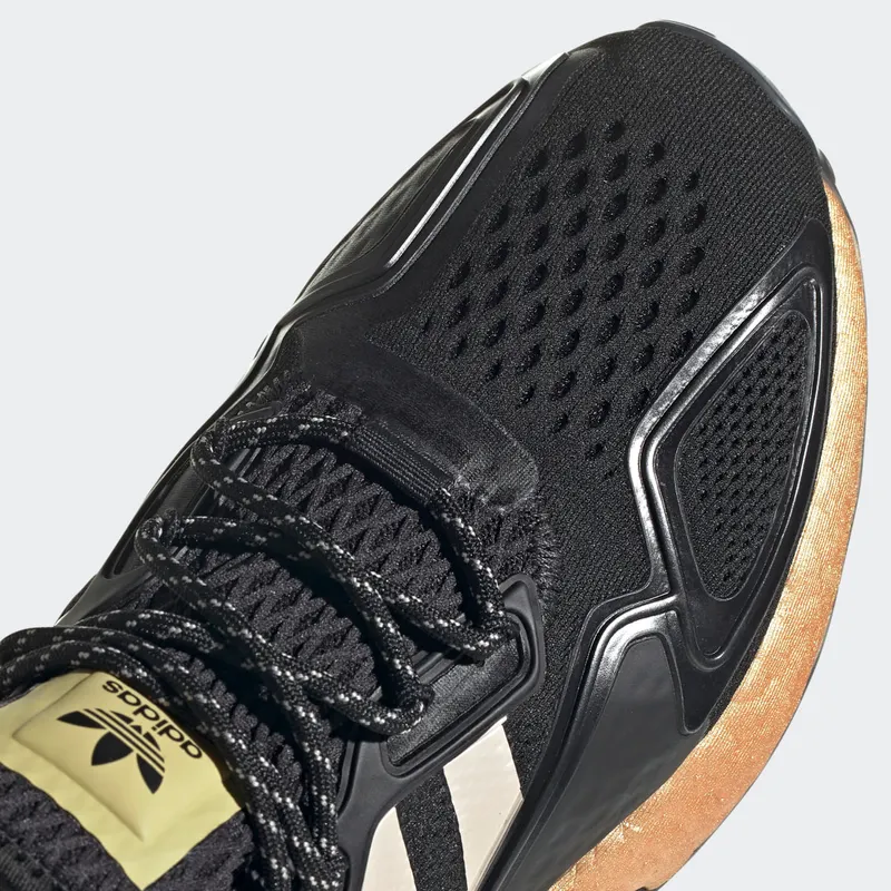 Adidas ZX 2K Boost ‘Black Gold Metallic’ Core Black/Linen/Gold Metallic (FY2014)