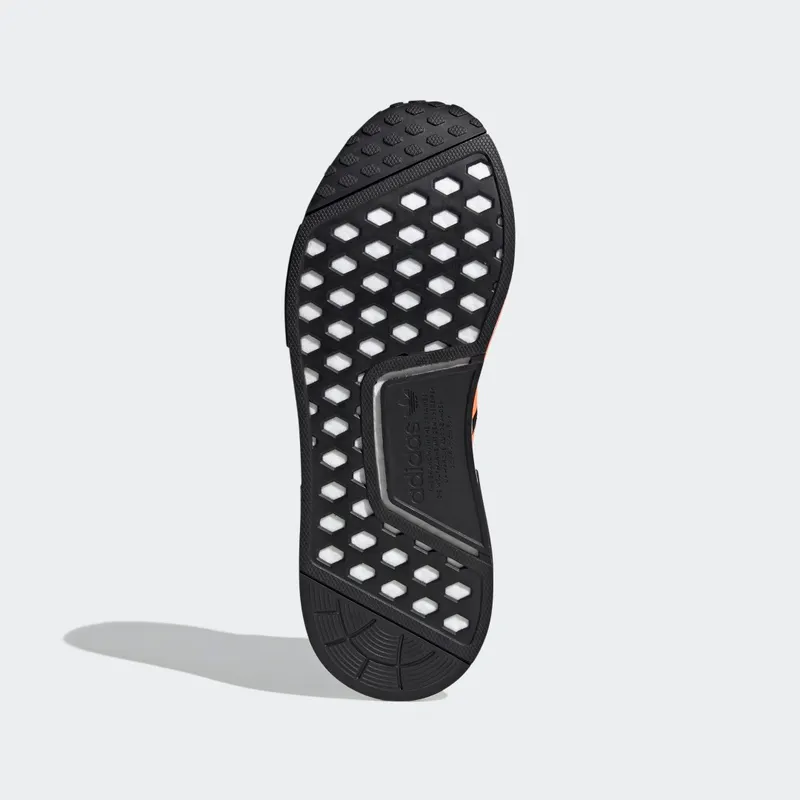 adidas NMD_R1 Core Black / Screaming Orange / Grey Five (G55575)