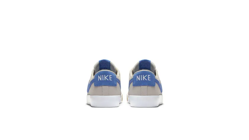 Nike SB Blazer Low Pale Ivory Pacific Blue Pale Ivory/White-Gum Light Brown-Pacific Blue (704939-103)