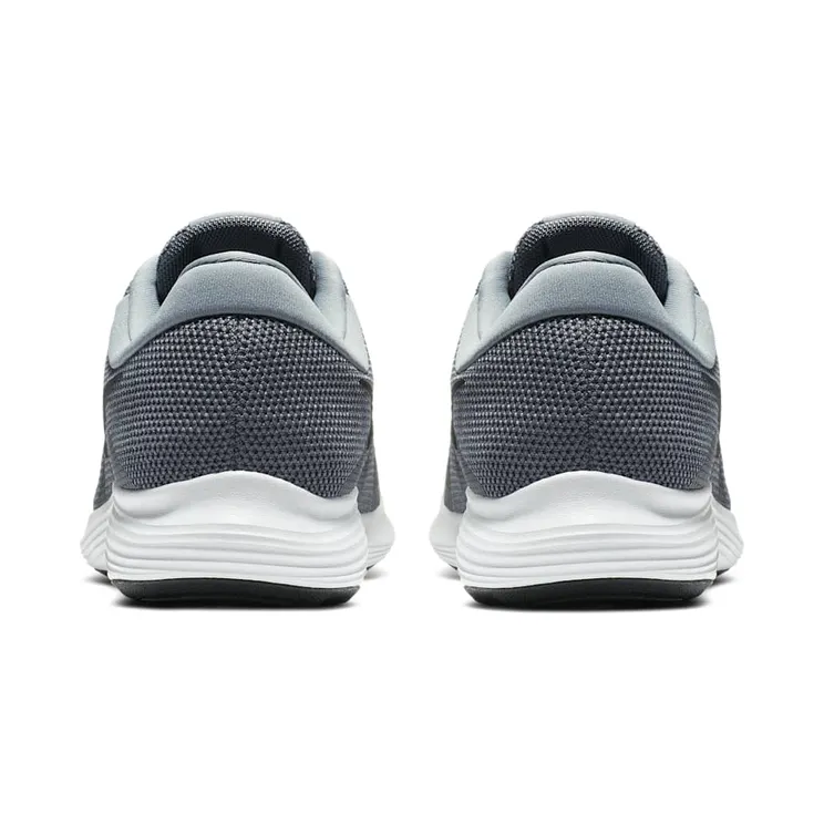 nike-revolution 908988-010