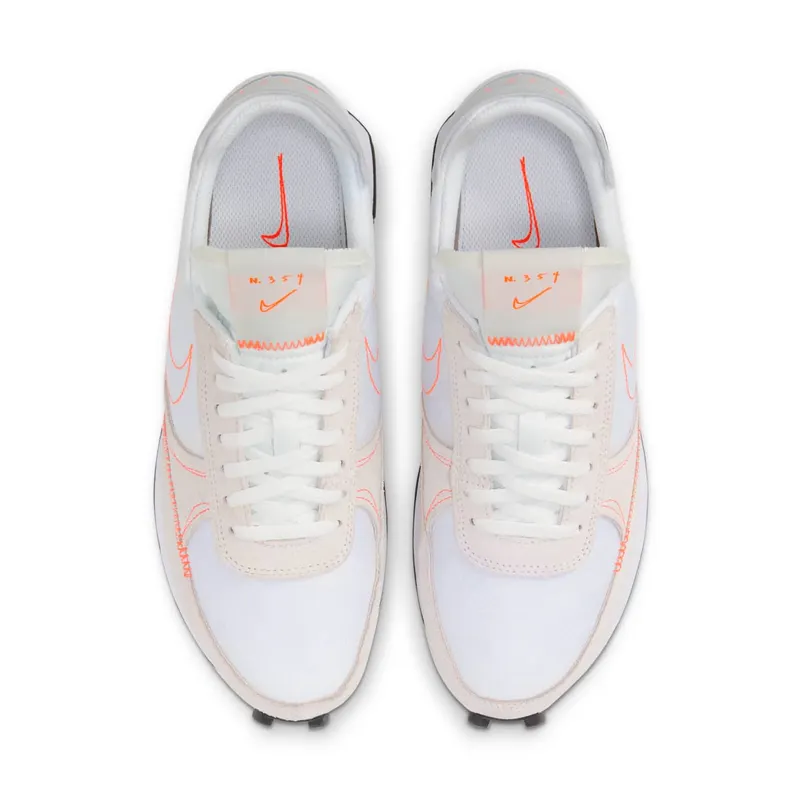 Nike Daybreak Type White Hyper Crimson (DA7729-101)