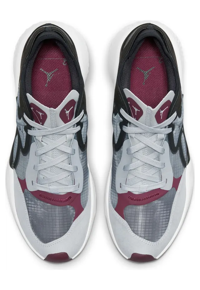 air-jordan-delta DN2647-001