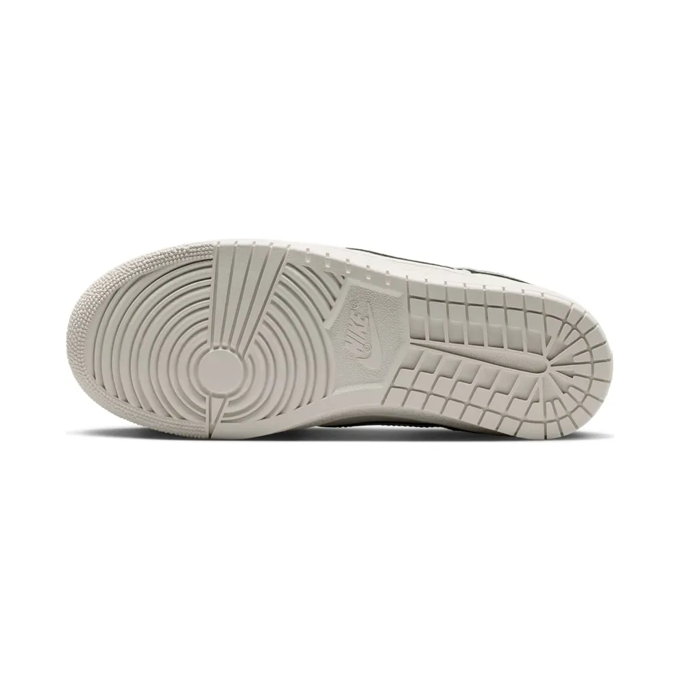 Jordan Skyline Low Swan Metallic Silver (IQ6586-101)