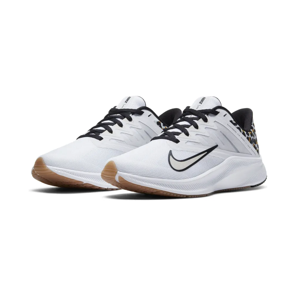 Nike Quest 3 Premium “White / Light Bone / Gum Light Brown / Black” (CV0149-110)