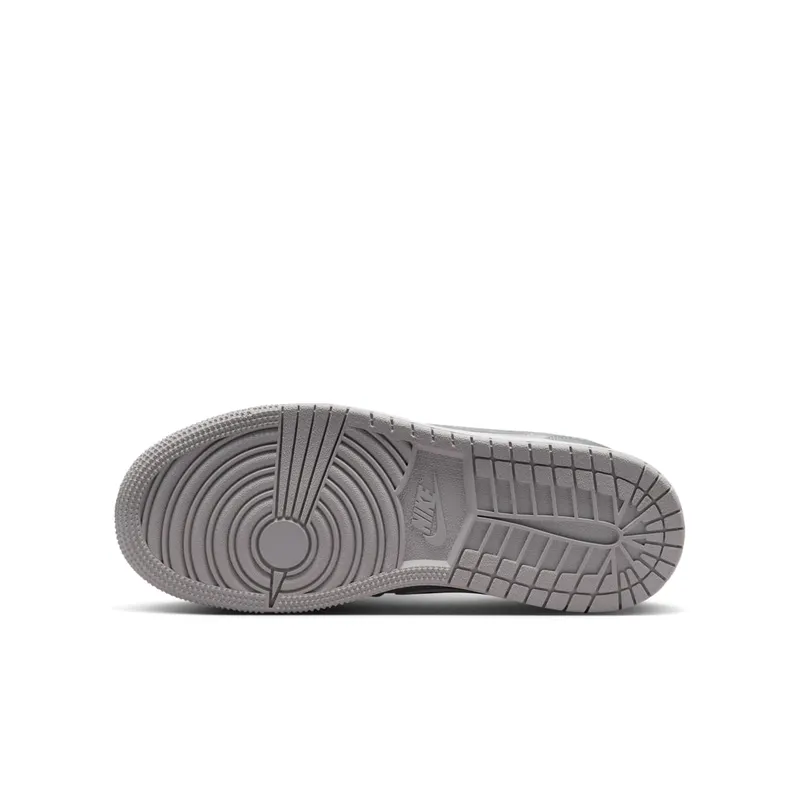 Jordan 1 Low OG GS “Metallic Silver” (CZ0858-002)