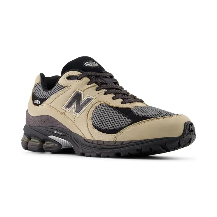 new-balance-2002r U20026PU
