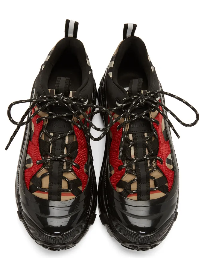 Burberry Black & Beige Arthur Sneakers (8020680) (5)
