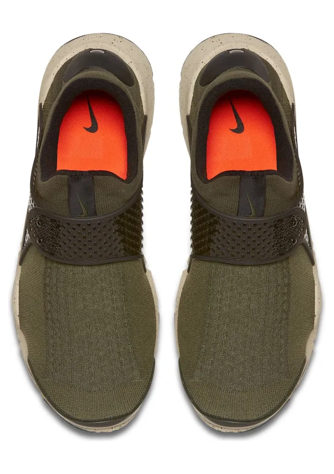 nike-sock-dart 819686-300