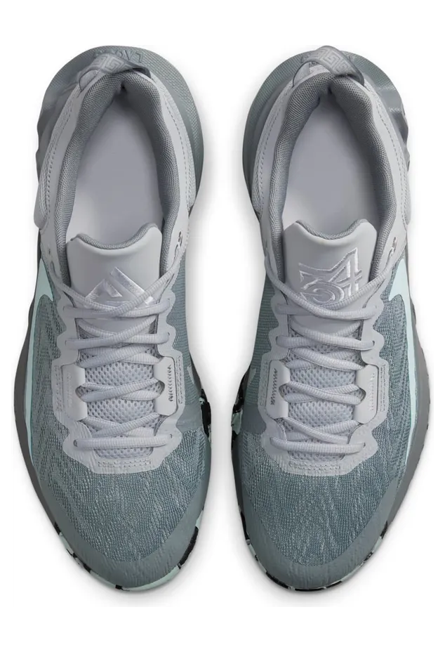 nike-giannis-immortality DM0825-004