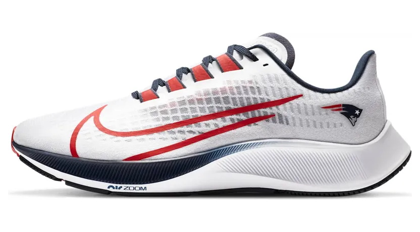 Nike Air Zoom Pegasus 37 New England Patriots