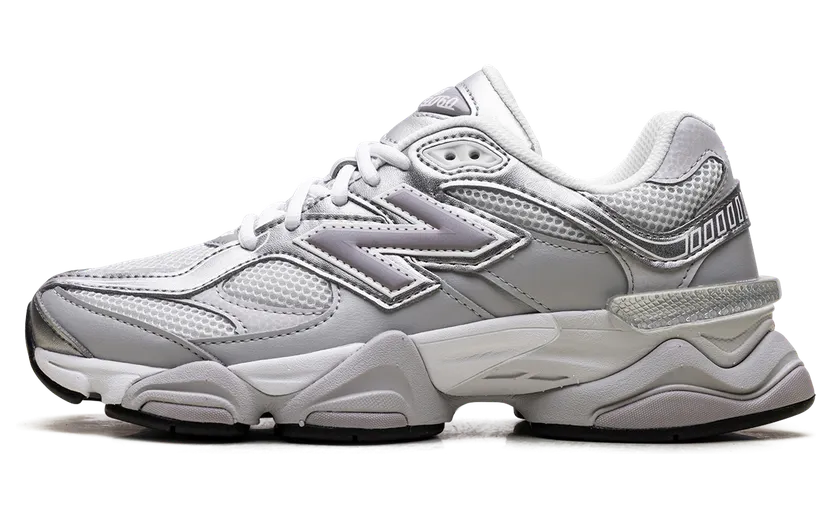 NB 9060 “Raincloud Truffle Salt”: grijs met een menukaartnaam