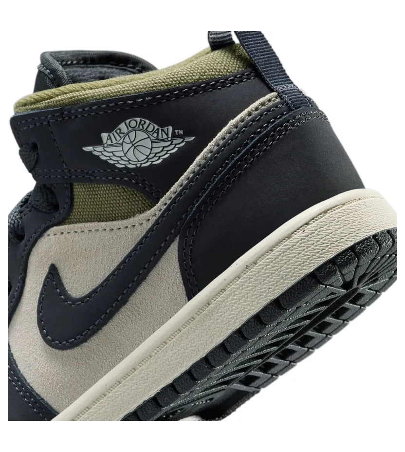 air-jordan-1 HV4444-102