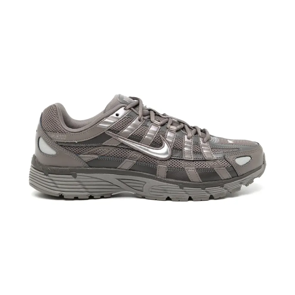 Nike P-6000 Black/White/Metallic Silver – Black (CD6404)