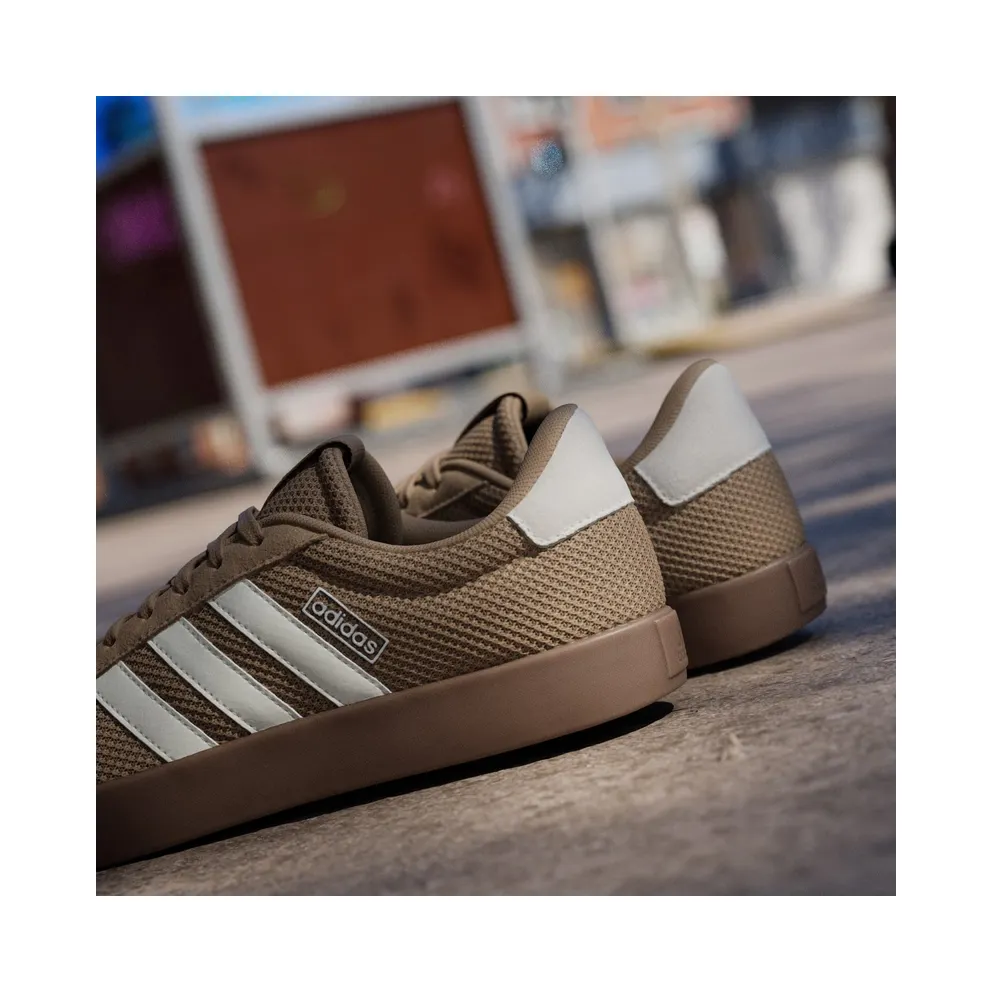 Adidas VL Court 3.0 “Cardboard / Off White / Gum” (IH6576)