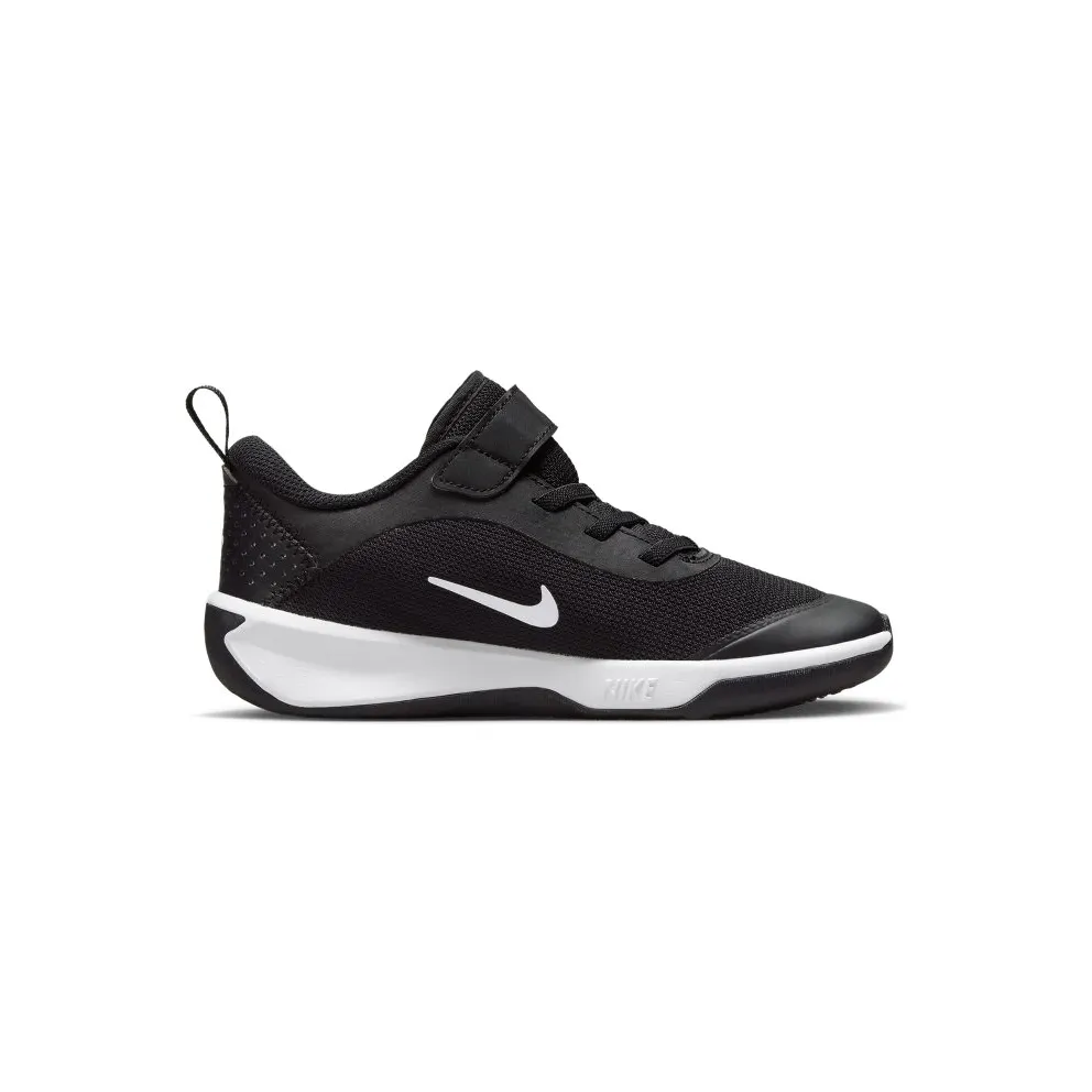 Nike Omni Multi-Court Younger Kids’ Black (DM9026-002)
