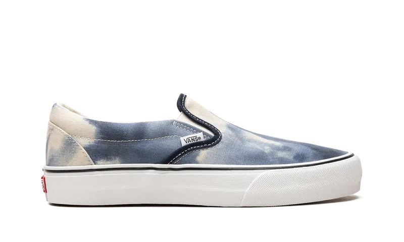 Vans Slip-On VR3 “Cloud” (VN0007NCBLU)
