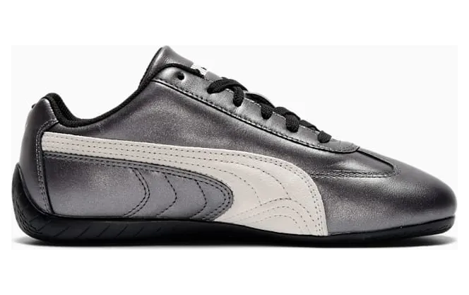 Speedcat Metallic “Puma Black / Warm White” (405357-02)