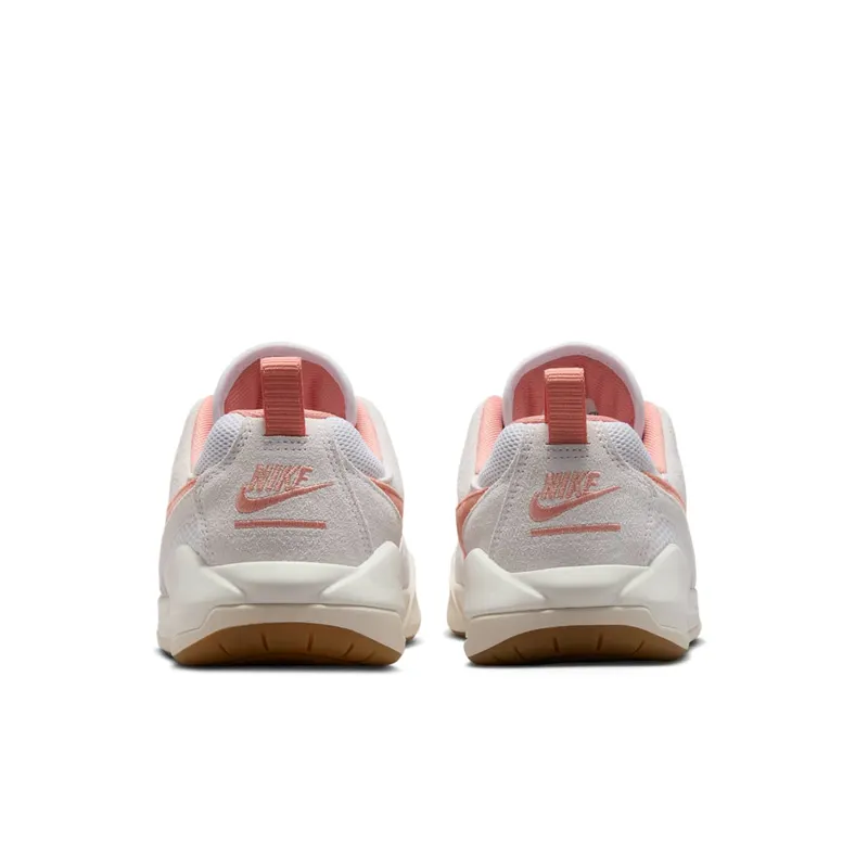 Jordan CMFT Era White Light Madder Root (HJ6778-108)