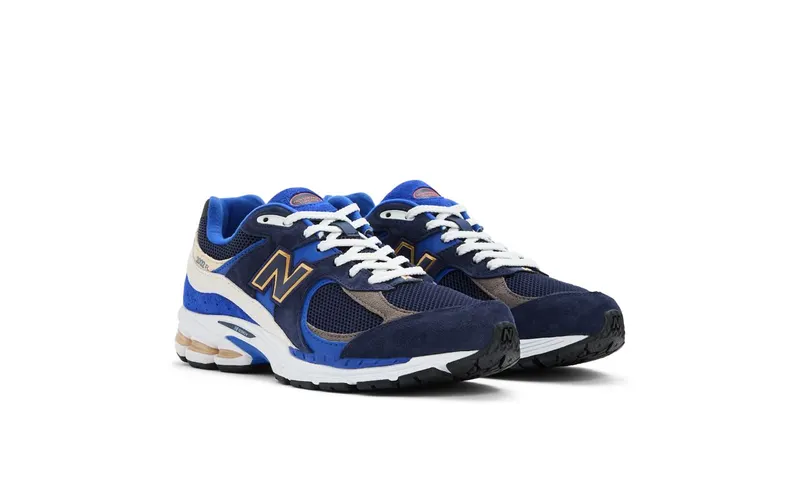 New Balance 2002 Black (U2002R-FP)