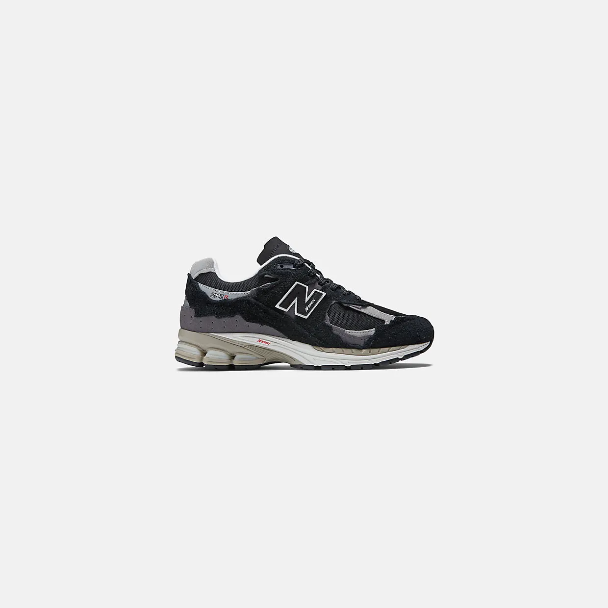 new-balance-2002r M2002RDJ