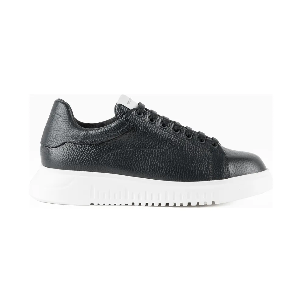 Emporio Armani aus strukturiertem Leder – Black (EM003663AF19999UC001)