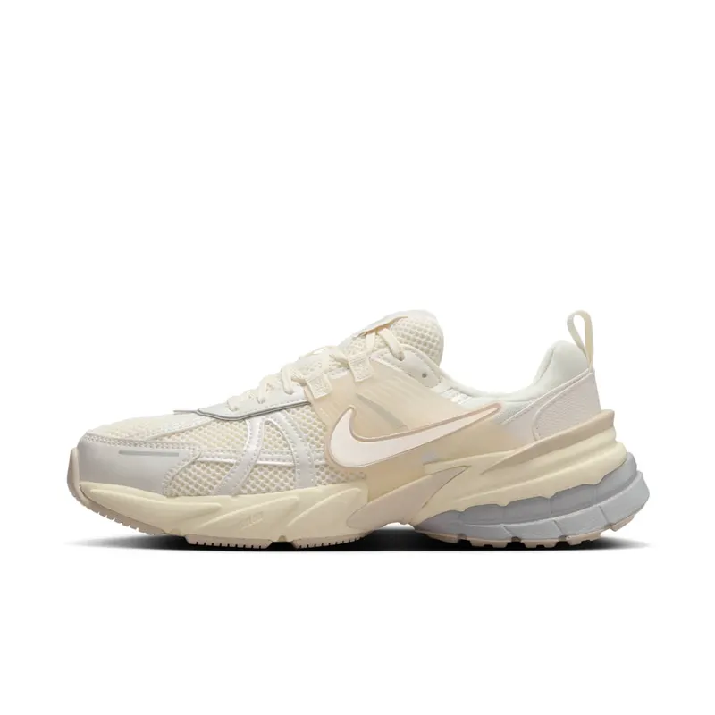 Nike V2K Run Pale Ivory (HQ1512-110)