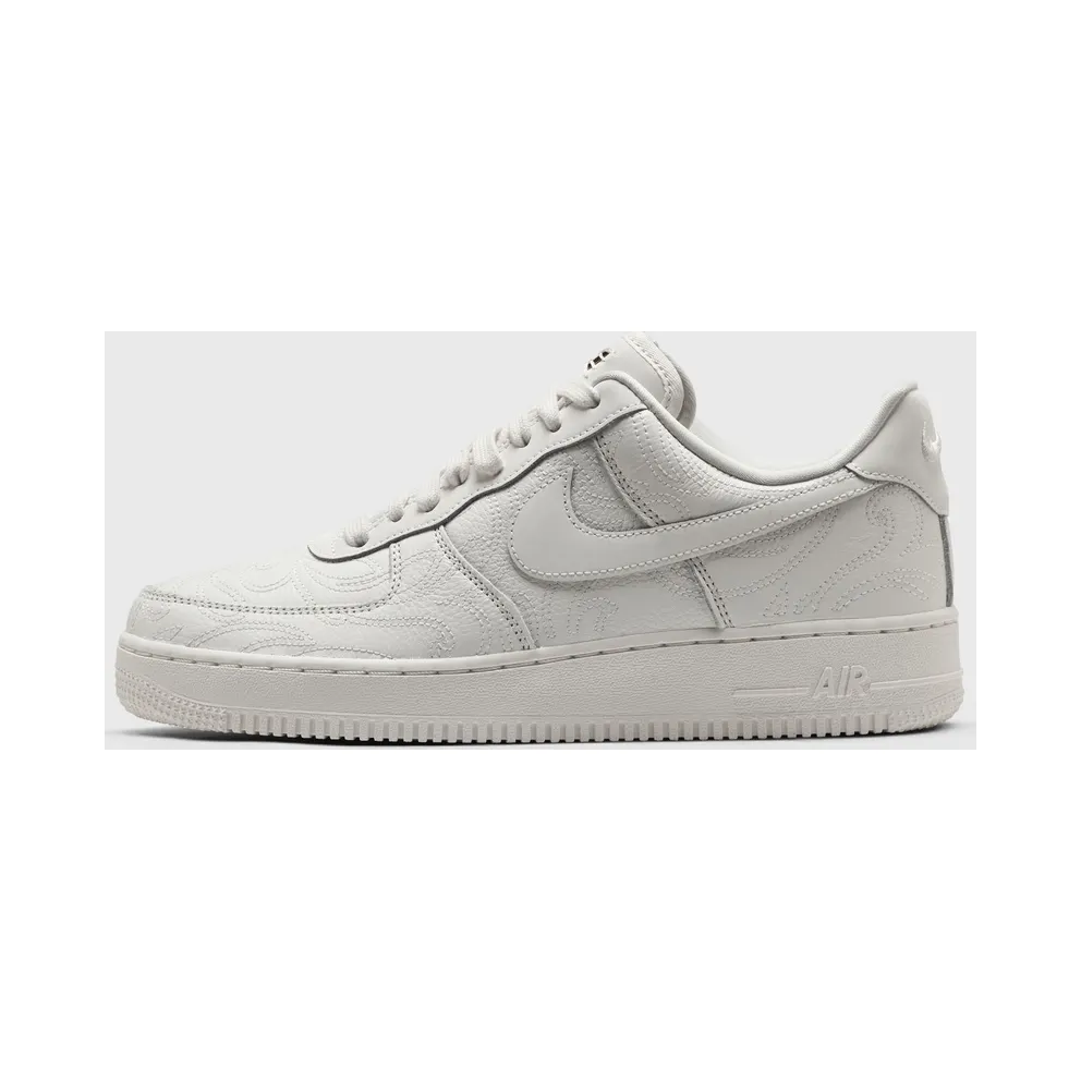 Nike Air Force 1 Beige
