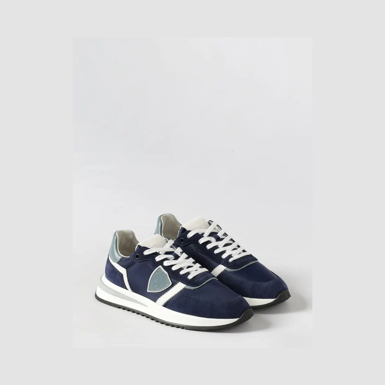 Philippe Model Low-Top Sneakers in Calf Leather and Mesh with Bicolor Design Blue (TYLUW077)
