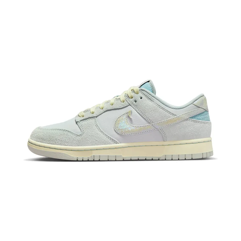 Nike Dunk Low Retro “Gone Fishing” (DV7210-001)