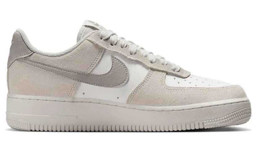 nike-air-force II7650-121