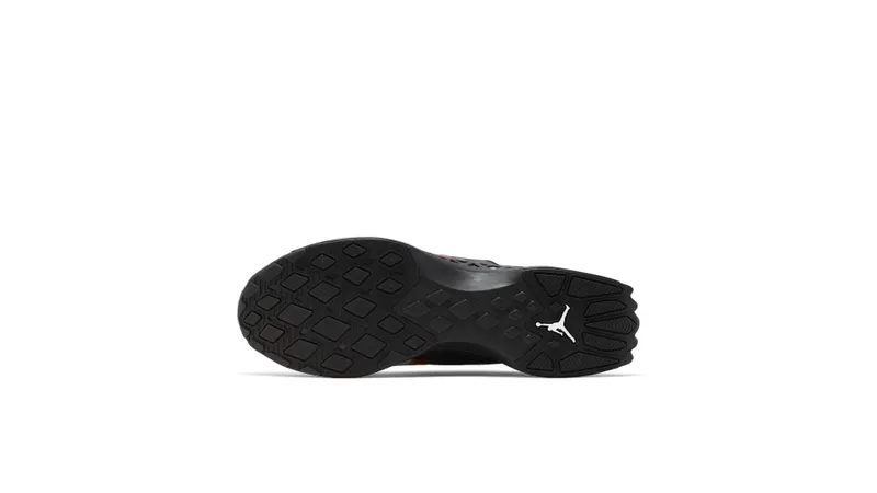 Jordan Trunner Nxt React HTM Black Black/White (CT2819-001)
