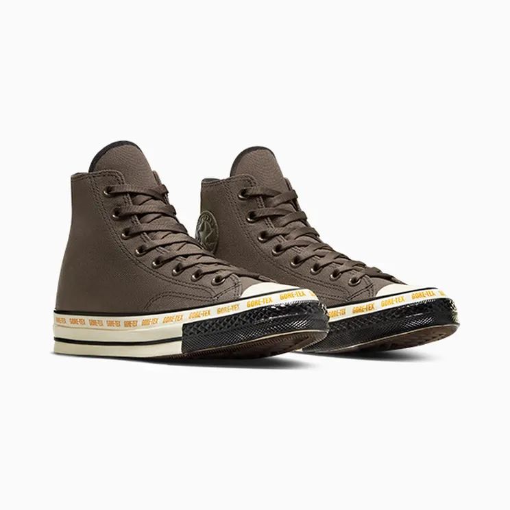 converse-chuck-taylor-all-star A09484C