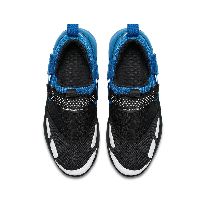 Jordan Trunner LX Black Team Royal (905223-007)