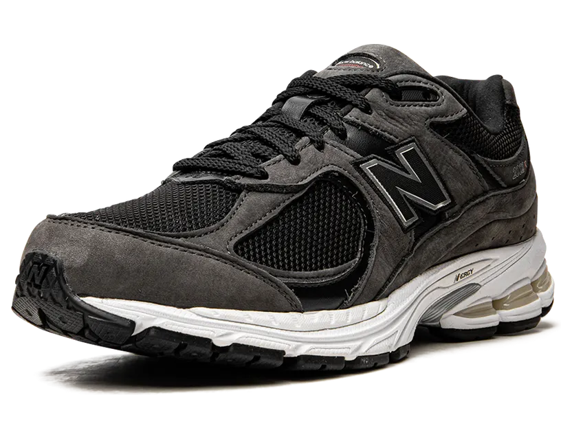 new-balance-2002r ML2002RB