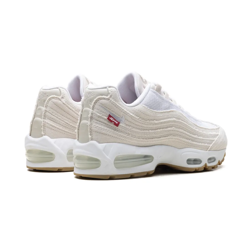 Nike x Levi’s Air Max 95 “Light Orewood Brown/White/Gum” (HM4743-100)
