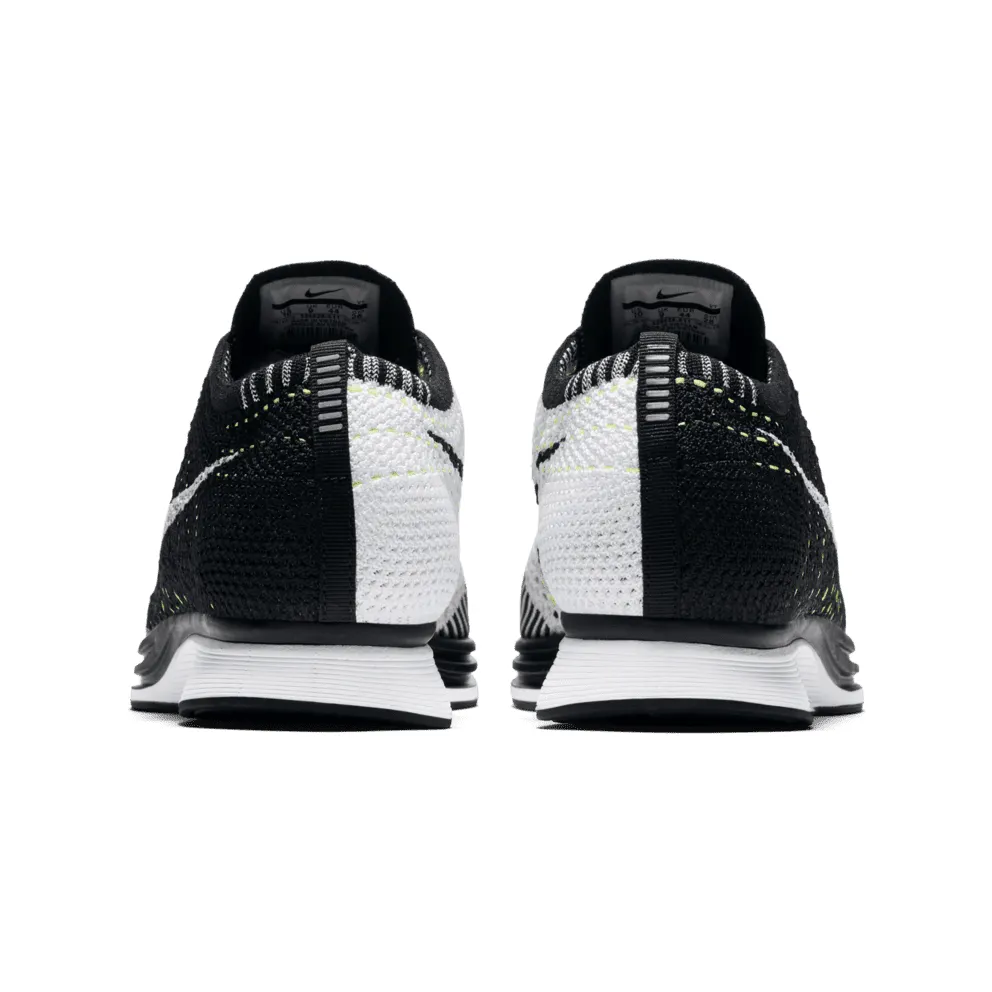 Nike Flyknit Racer Orca Black White Volt (526628-011)