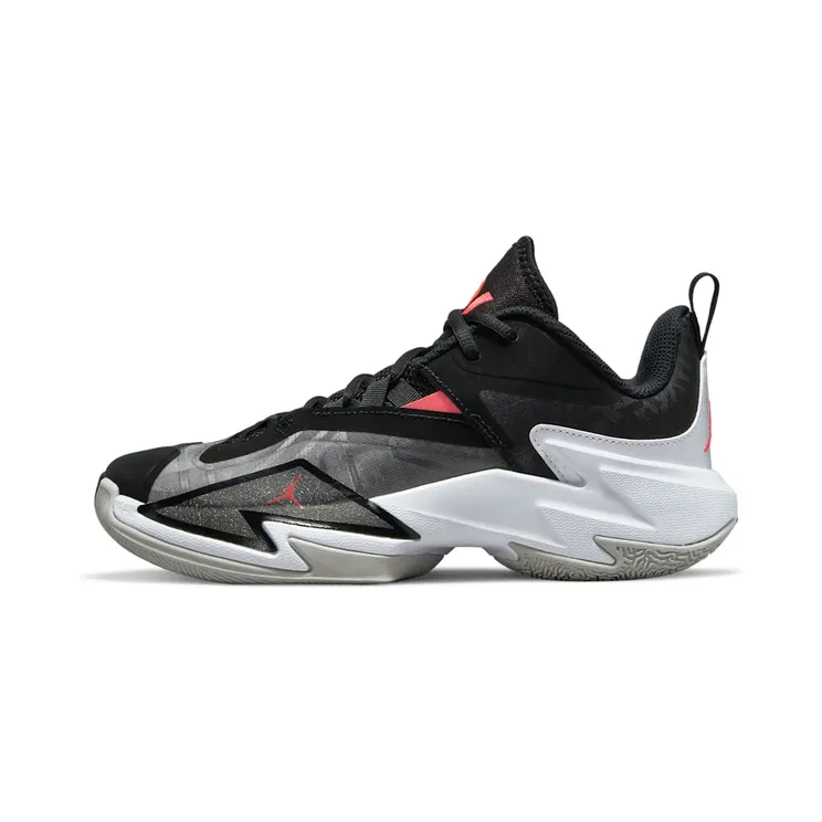 Jordan One Take 3 “Black / White / Grey Fog / Bright Crimson” (DC7702-001)