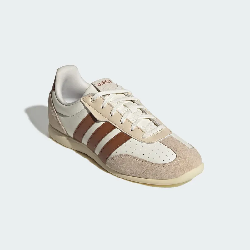 Adidas Barreda LO Off White / Dusky Bronze / Warm Vanilla (HQ7389)