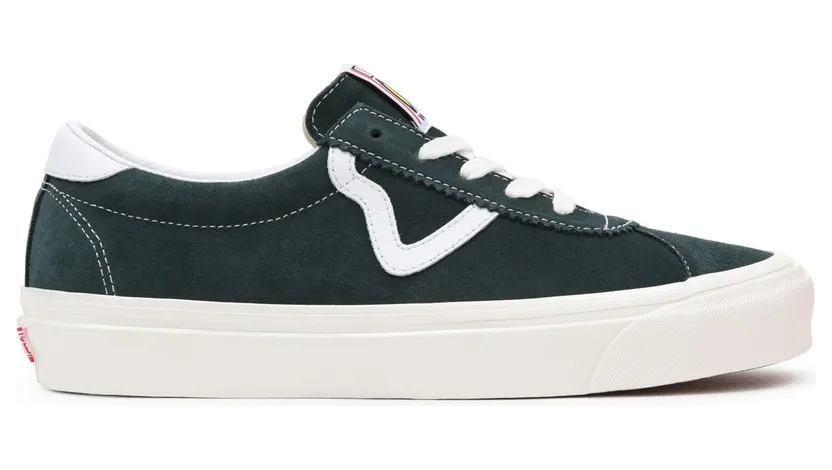 vans-style VN0A3WLQYDX