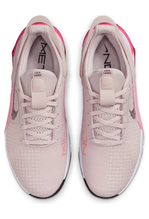nike-metcon DO9381-600