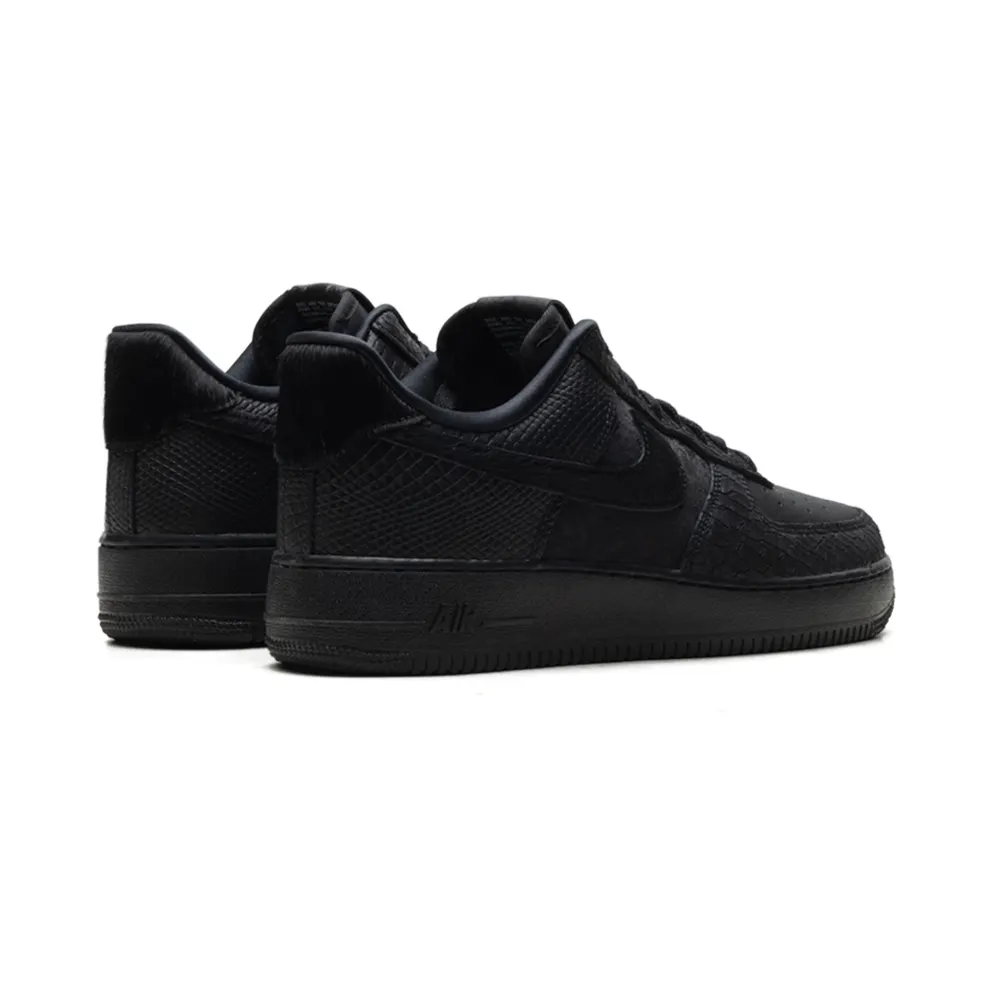 Nike Air Force 1 ’07 LX “3X Celebration Triple Black” (HQ1977-001)